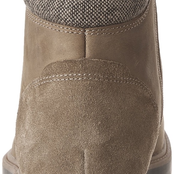 NWT Clarks | OLIVE Raisie Vita Leather Ankle Boot - Women
Clarks - Picture 2 of 6